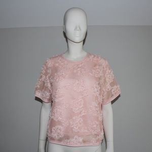 Blouse with chiffon flowers